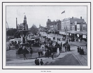 Pall Mall, Bendigo (zdjęcie czarno-białe) autorstwa Photographer Australian