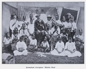 Zespół misji Aborygenów z Queensland (zdjęcie czarno-białe) autorstwa Photographer Australian
