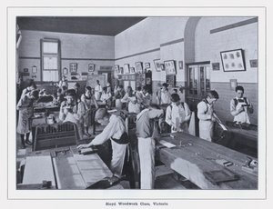 Sloyd Woodwork Class, Victoria (czarno-białe zdjęcie) autorstwa Photographer Australian