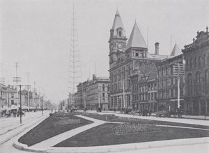 King Street, Hamilton (zdjęcie czarno-białe) autorstwa Photographer Canadian