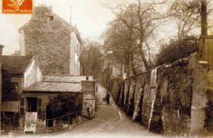St Vincent Street, Montmartre, Paryż, ok. 1900 (czarno-białe zdjęcie) autorstwa Photographer French