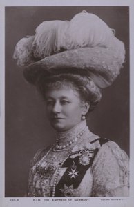 Augusta Victoria of Schleswig-Holstein, cesarzowa Niemiec i żona Wilhelma II (zdjęcie czarno-białe) autorstwa Photographer German