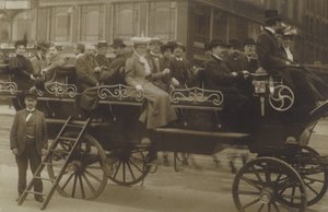 Charabanc, Berlin (zdjęcie czarno-białe) autorstwa Photographer German