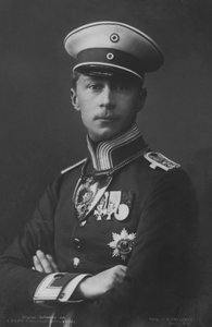 Książę koronny Wilhelm, najstarszy syn cesarza Wilhelma II Niemiec (zdjęcie czarno-białe)