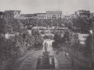 Donhof-Platz (zdjęcie czarno-białe) autorstwa Photographer German
