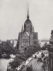 Kościół Świętego Krzyża (zdjęcie czarno-białe) autorstwa Photographer German
