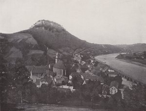 Miasto i twierdza Königstein (zdjęcie czarno-białe) autorstwa Photographer German