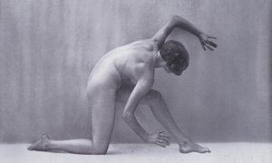Ciało piękne, kultura fizyczna dla kobiet (zdjęcie czarno-białe) autorstwa Photographer German