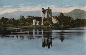 Irlandia Południowa: Zamek Ross, Killarney (kolorowe zdjęcie) autorstwa Photographer Irish