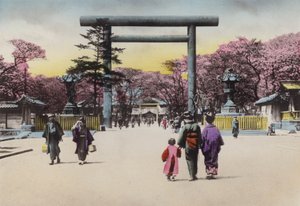 Japonia, ok. 1912: Ogromny spiżowy Torii dla Shokonsha lub sanktuarium wzywające ducha dla zabitych żołnierzy w konfliktach narodowych, Tokio (zdjęcie) autorstwa Photographer Japanese