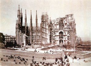 Widok na Sagrada Familia, Barcelona, ok. 1900 r. (zdjęcie czarno-białe) autorstwa Photographer Spanish
