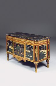 Komoda Ludwika XVI łamana a vantaux, laka koniec XVII - początek XVIII w. (ormolu, tulipanowiec i chiński coromandel) autorstwa Pierre Harry Mewesen