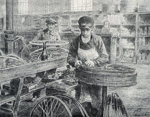 Robotnicy mocujący szprychy do obręczy roweru podczas jego produkcji (produkcja rowerów) Rycina z prywatnej kolekcji Pierre