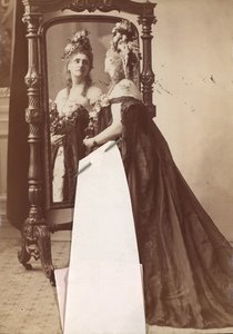 [Hrabina de Castiglione], 1895. autorstwa Pierre Louis Pierson