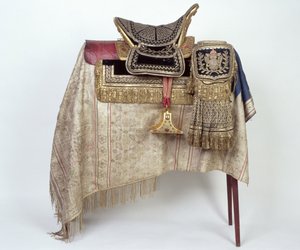 Siodło Adama Kazimierza Czartoryskiego (1734-1823) Komendanta Gwardii Galicyjskiej, 1782-83 (drewno, skóra, aksamit ze srebrem i złotem) autorstwa Polish School