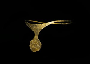 Sztuka prehistoryczna, epoka brązu. Kultura „”El Argar””. Diadem „Caravaca lub Cehegin” w kolorze złotym. Muzeum Archeologiczne w Madrycie, Hiszpania autorstwa Prehistoric Prehistoric