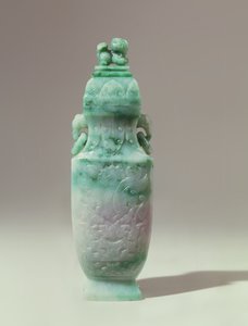 Wazon z tralkami i kopułą, późna dynastia Qing (szmaragd i biały jadeit) autorstwa Qing Dynasty Chinese School
