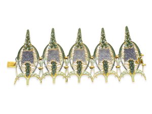 Secesyjna bransoletka „Speedwell”, ok. 1900 (szkło, emalia i złoto) autorstwa Rene Jules Lalique