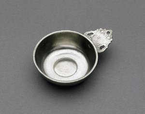 Porringer, ok. 1788-1820 (cyna) autorstwa Richard Sr. Lee