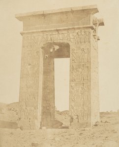 Brama Ptolemeusza Filomedera, p.n.e. 180, Karnac, ca. 1856. autorstwa Robert Murray.