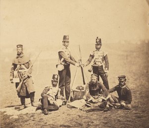 Angielska piechota ustawiająca karabiny w kozły autorstwa Roger Fenton