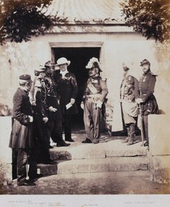 Grupa w Kwaterze Głównej, z albumu 52 fotografii związanych z wojną krymską, 1855 r. autorstwa Roger Fenton