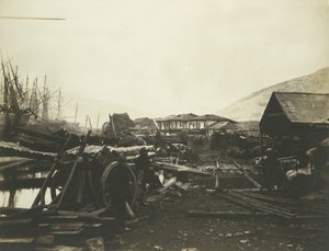 Miejsce lądowania, sklepy kolejowe, Balaklava, 1855. autorstwa Roger Fenton