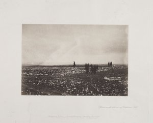 Funkcjonariusze na straży na wzgórzu Cathcart autorstwa Roger Fenton