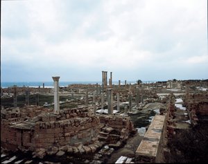 Stanowisko archeologiczne i teatr rzymski, II-III w. autorstwa Roman