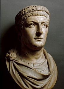 Popiersie Konstantyna Wielkiego (rzeźba z marmuru) autorstwa Roman