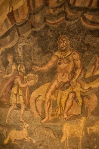 Mozaika podłogowa Cyklop, Villa Romana del Casale, Piazza Armerina, Sycylia, Włochy (zdjęcie) autorstwa Roman