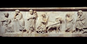 Fragment sarkofagu Marka Korneliusza Statiusa Około 150 rne - Starożytny Rzym: Twarz rzymskiego sarkofagu. Scena z życia dziecka dorastającego od narodzin do nauki. Paryż, Musee du Louvre autorstwa Roman