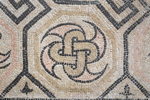 Geometryczny wzór z domus Via san Rocchino, II wiek n.e. (mozaika) autorstwa Roman