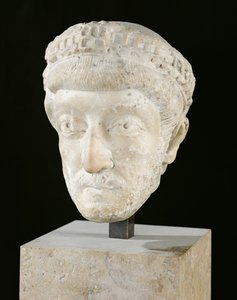 Głowa cesarza Teodozjusza II (408-450) (marmur)