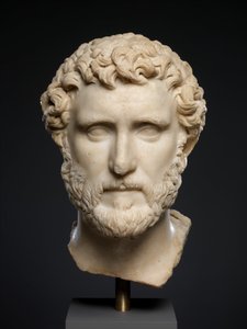 Marmurowy portret cesarza Antoninusa Piusa, ok. 138-161 ne (marmur) autorstwa Roman