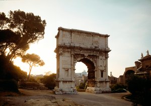 Łuk Tytusa, zbudowany w 81 (fot.) autorstwa Roman