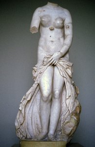 Wenus Laudolina lub anadyomene. rzeźba, Muzeum Syracuse, Sycylia, Włochy. autorstwa Roman