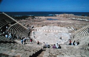 Widok na teatr autorstwa Roman