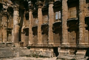Świątynia Bachusa, detal, okres Wielkiego Cesarstwa (27 pne-395 ne) autorstwa Roman Imperial Period