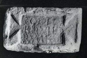 Kamień wiekowy Coh. I Vardullorum (kamień) autorstwa Roman Roman