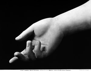 Szczegół ręki Ateny Farnese autorstwa Roman Roman