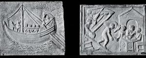 Płaskorzeźba przedstawiająca statek handlowy (Museo Nazionale, Rzym) i płaskorzeźba przedstawiająca rozładunek statku (Museo Torlonia, Rzym) III lub IV wiek (kamień) (zdjęcie czarno-białe) autorstwa Roman Roman
