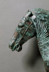 Sztuka rzymska: „” Galopujący koń”” Detal. Rzeźba z brązu z Cerro al Calvario autorstwa Roman Roman