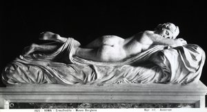 Śpiący hermafrodyta (marmur) (zdjęcie czarno-białe)
