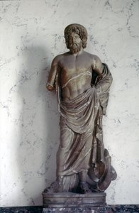 Posąg Asklepiosa, boga medycyny w religii rzymskiej. Luwr, Paryż. autorstwa Roman Roman