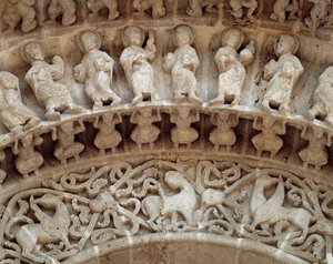 Detal rzeźby portalu południowego autorstwa Romanesque