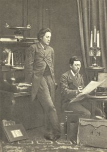 Anton Czechow (z lewej) z bratem Nikołajem w Moskwie autorstwa Russian Photographer