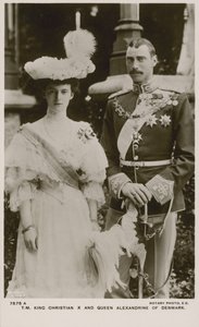 Król Christian X i królowa Aleksandryna Danii (zdjęcie czarno-białe) autorstwa Russian Photographer