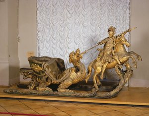 Karnawałowe sanie z figurą św. Jerzego (drewno-złoty liść) autorstwa Russian School