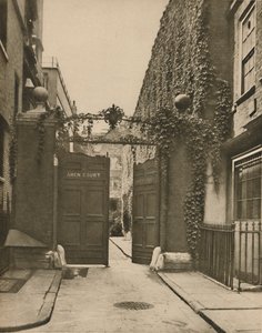 „Wejście do Quiet Amen Court w Warwick Lane”, c1935. autorstwa SO Gorse